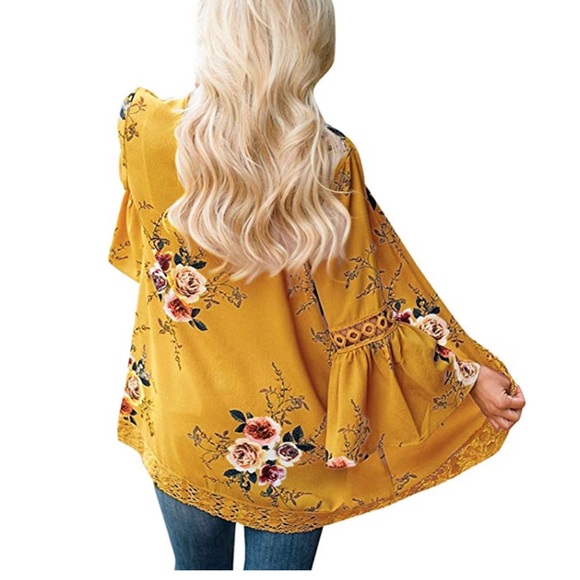 SAVANNAH FLORAL BELL SLEEVE LACE COVER UP CARDIGAN - Picture 2 of 3